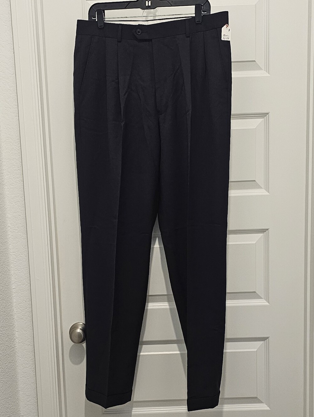Joseph & Feiss Black Pleated Dress Pants 36x34 Wool Blend Cuffed Hem EUC